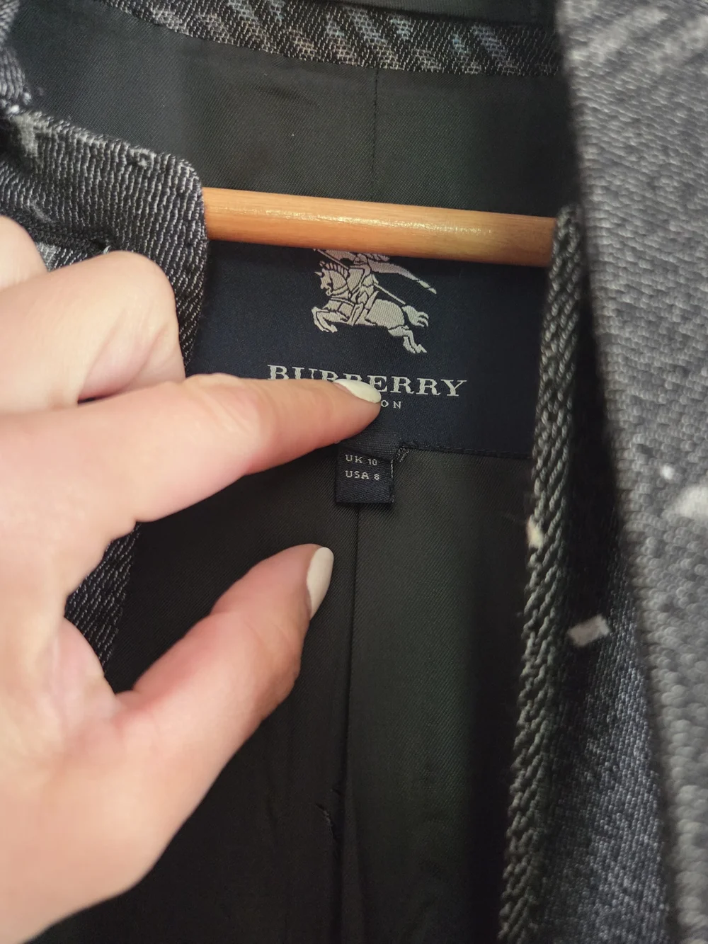 Burberry Black Plaid Wool Blend Trench Coat - Picture 2 of 6